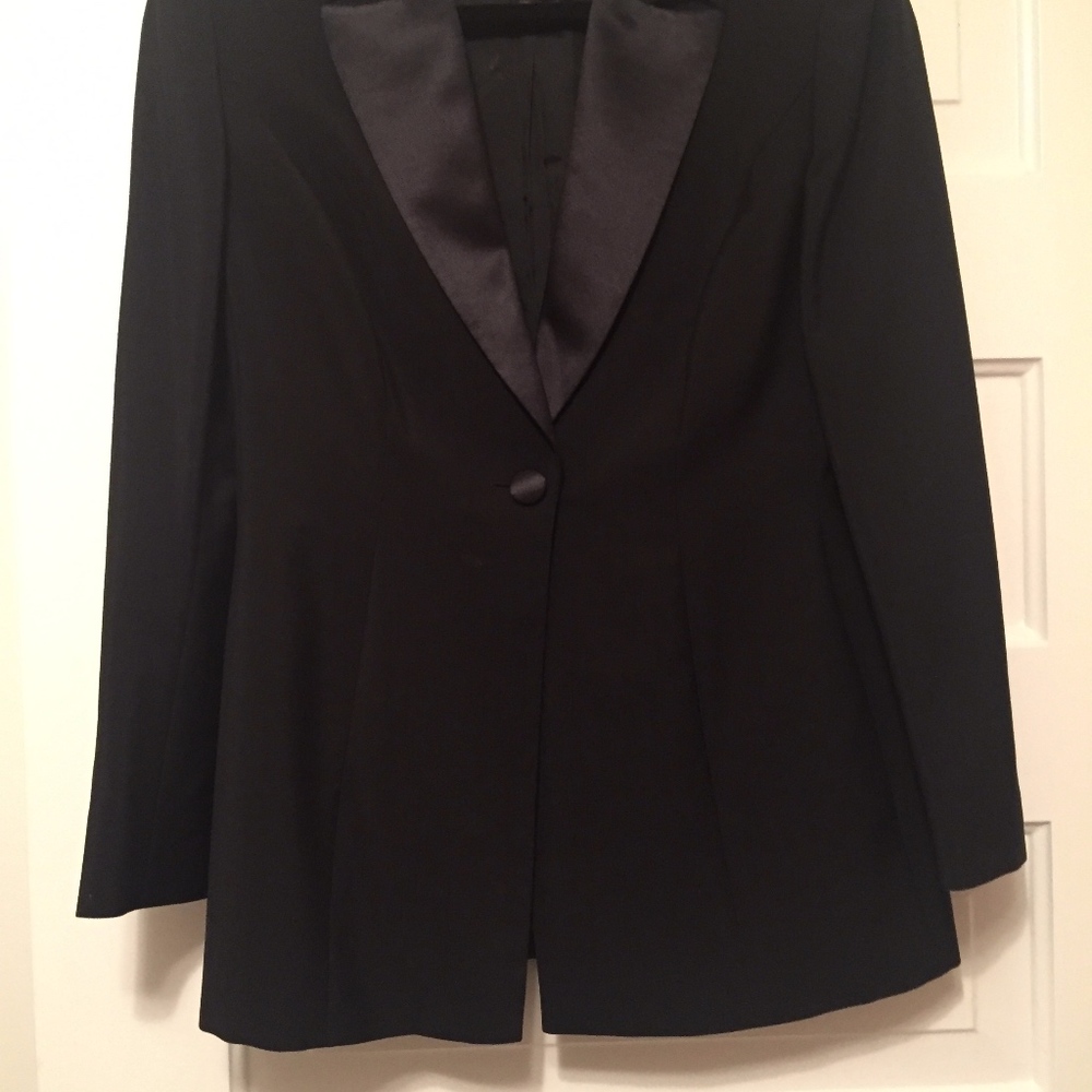 Escada Margaretha Ley Women's Tuxedo Size 38